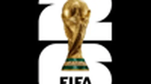 凯恩德甲献帽子戏法，拜仁零封奥格斯堡保持六连胜佳绩